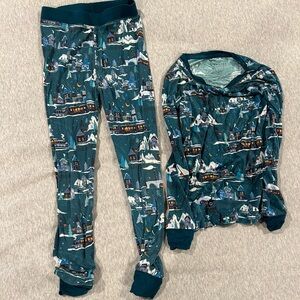 Little sleepies pj set